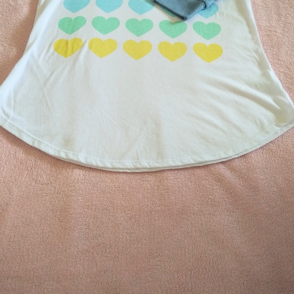 Chaser Pastel Hearts💕 Raglan (Baseball⚾) Tee - Picture 6 of 12